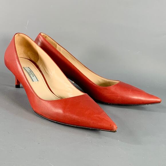 PRADA Size 8 Red Leather Kitten Heel Pointed Toe Pumps - Picture 1 of 11